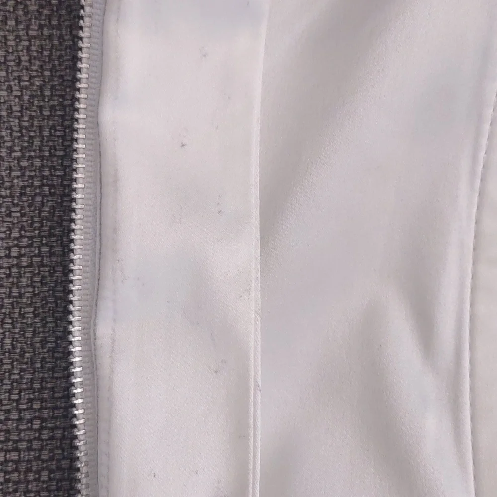 Bardot Black & White Floral Print Off the Shoulder Dress - Size 8 (M) - Picture 10 of 13